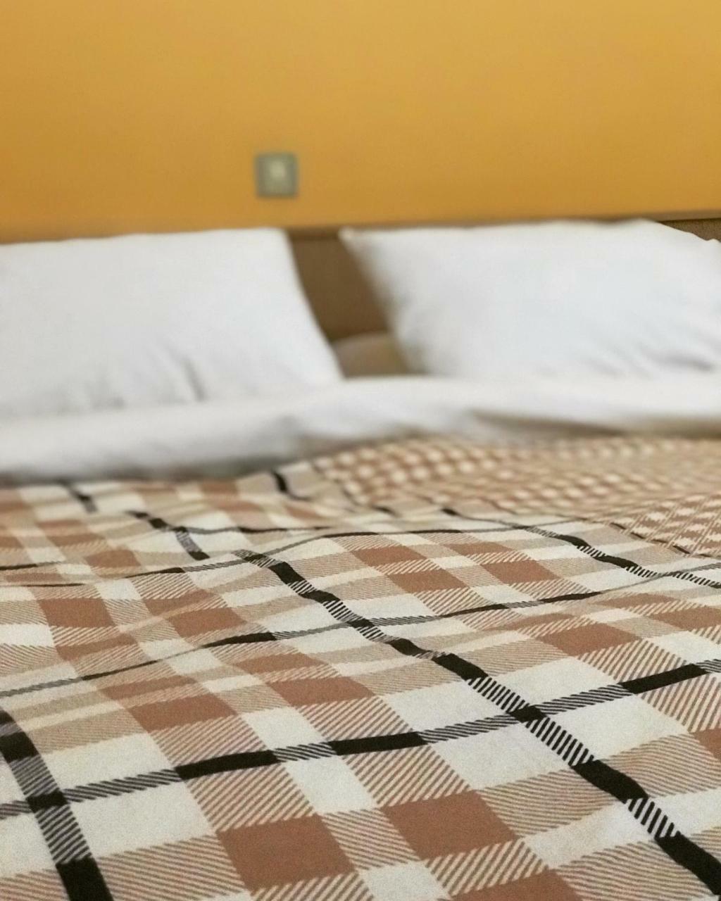 Galaxy Hotel Каристос Экстерьер фото